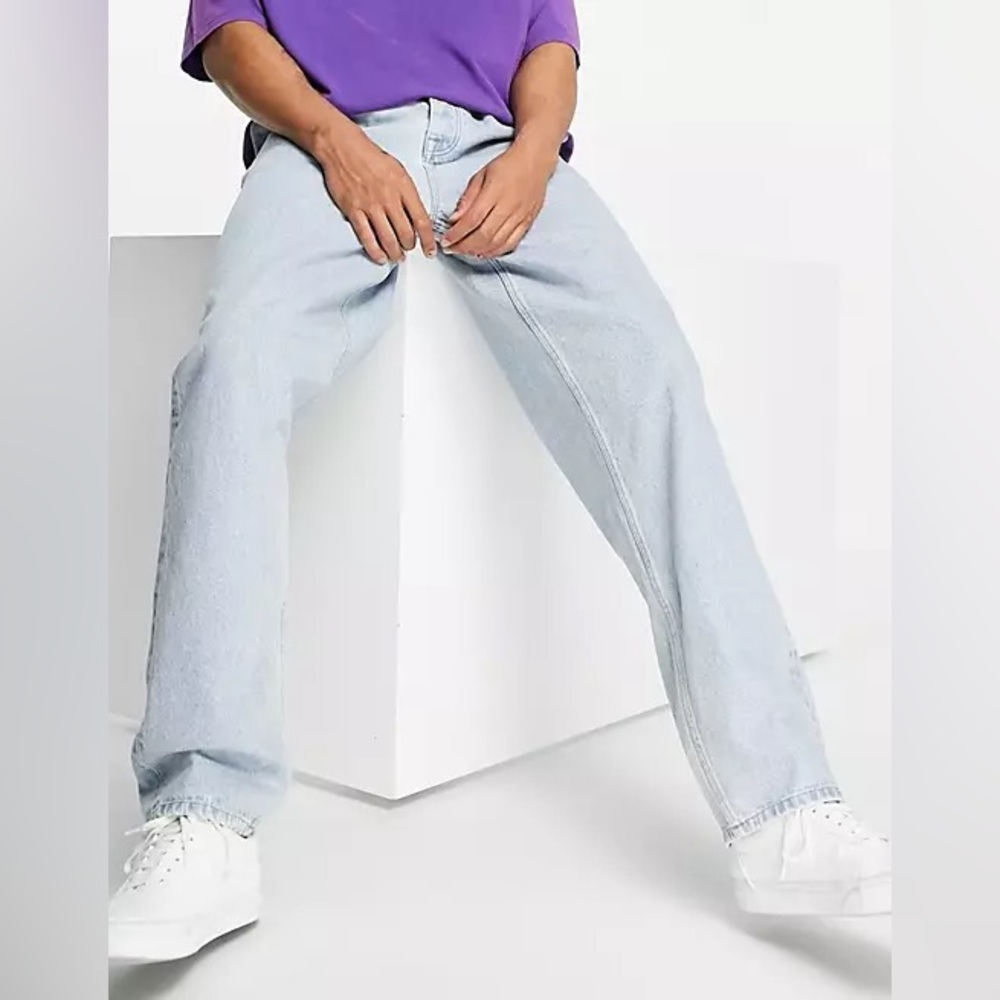 ASOS DESIGN Men Baggy Wide Leg Light Wash Blue Jeans
